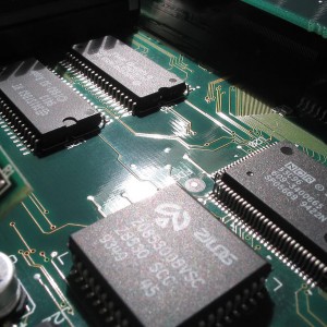Macintosh Quadra 605 ROMs